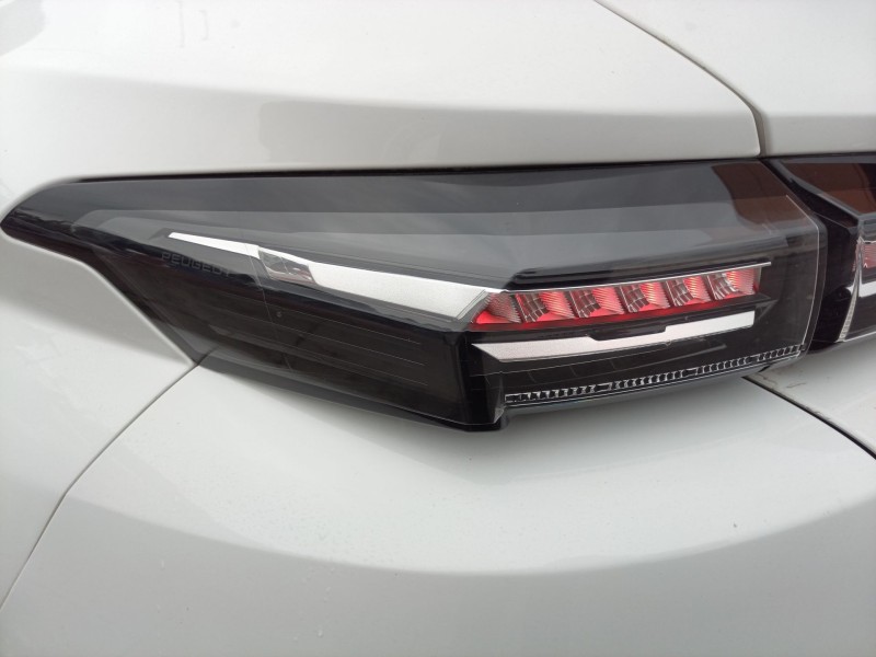 Recambio de piloto trasero izquierdo para peugeot 308 sw iii (fc_, fj_, fr_, f4_, fn_) bluehdi 130 (fcyhzl, fcyhzt) referencia O