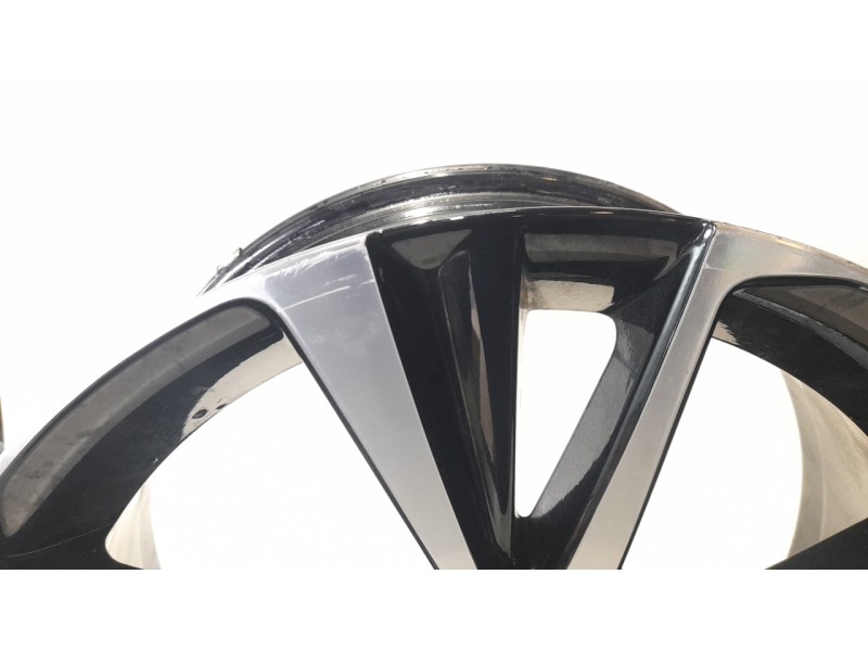 Recambio de llanta para toyota c-hr (_x1_) 2.0 hybrid (maxh10) referencia OEM IAM 42611F4331  
