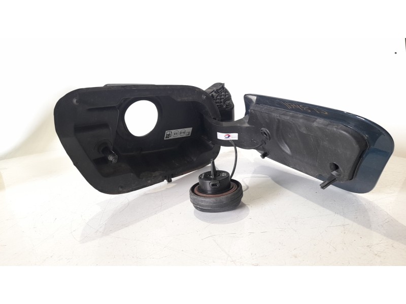 Recambio de tapa exterior combustible para peugeot 508 hybrid 180 allure referencia OEM IAM   