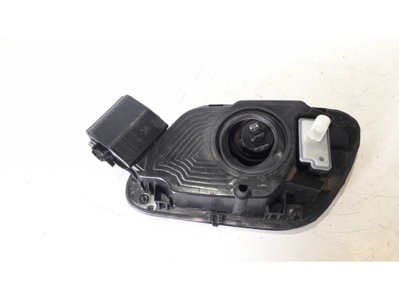 Recambio de tapa exterior combustible para peugeot 508 hybrid 180 allure referencia OEM IAM   