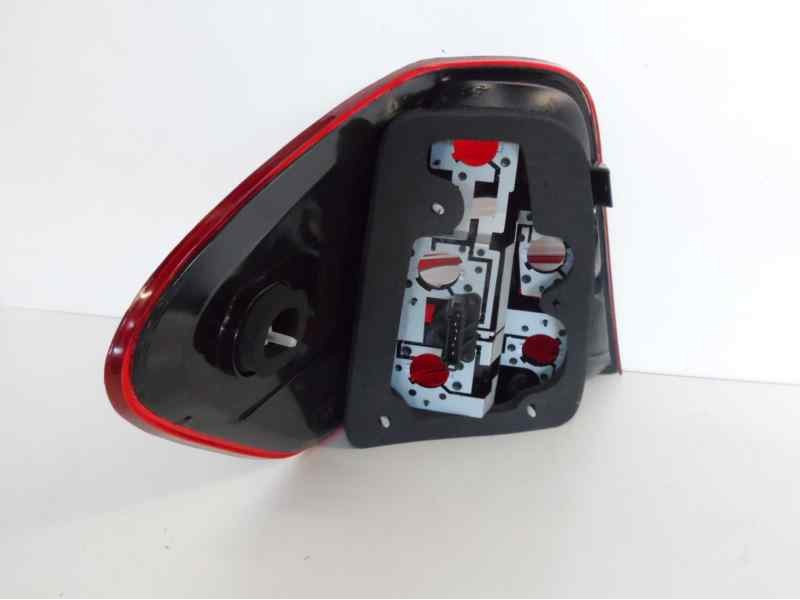 Recambio de piloto trasero derecho para mercedes-benz clase m (w164) referencia OEM IAM A1648204064 16504132 ME8244153