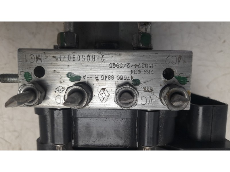 Recambio de abs para dacia duster ambiance 4x2 referencia OEM IAM 476608845R  