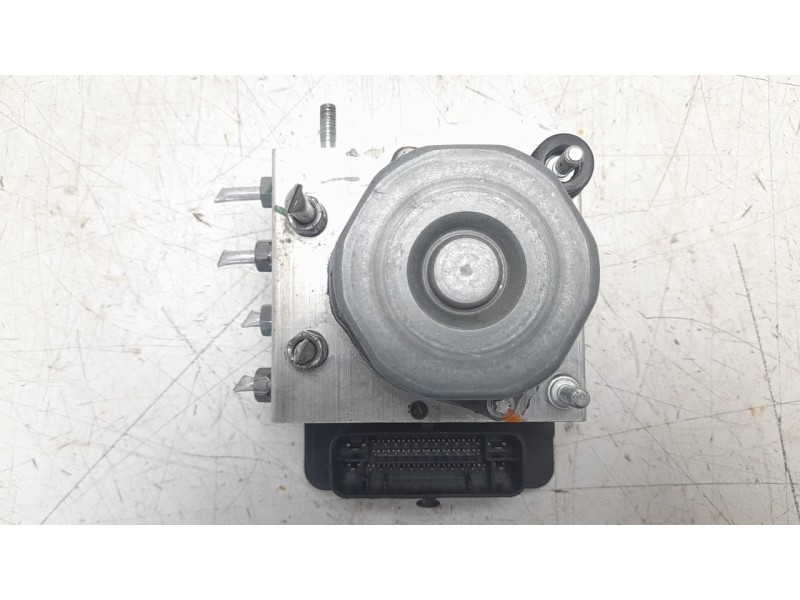 Recambio de abs para dacia duster ambiance 4x2 referencia OEM IAM 476608845R  