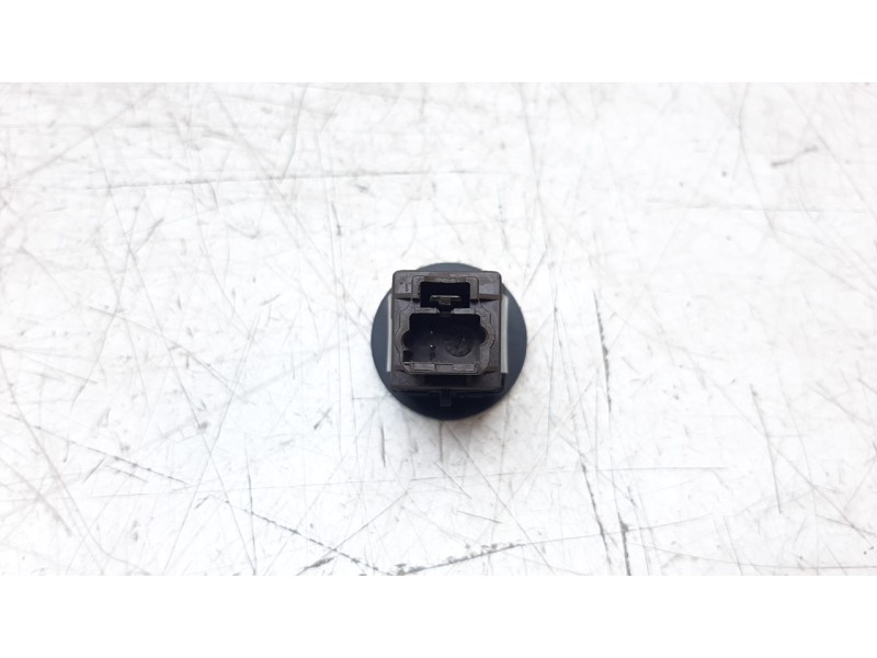 Recambio de interruptor para renault clio iv 1.5 dci diesel fap referencia OEM IAM 681995290R  