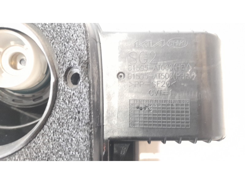 Recambio de tapa exterior combustible para kia niro (sg2) hybrid concept referencia OEM IAM 81595AT000  