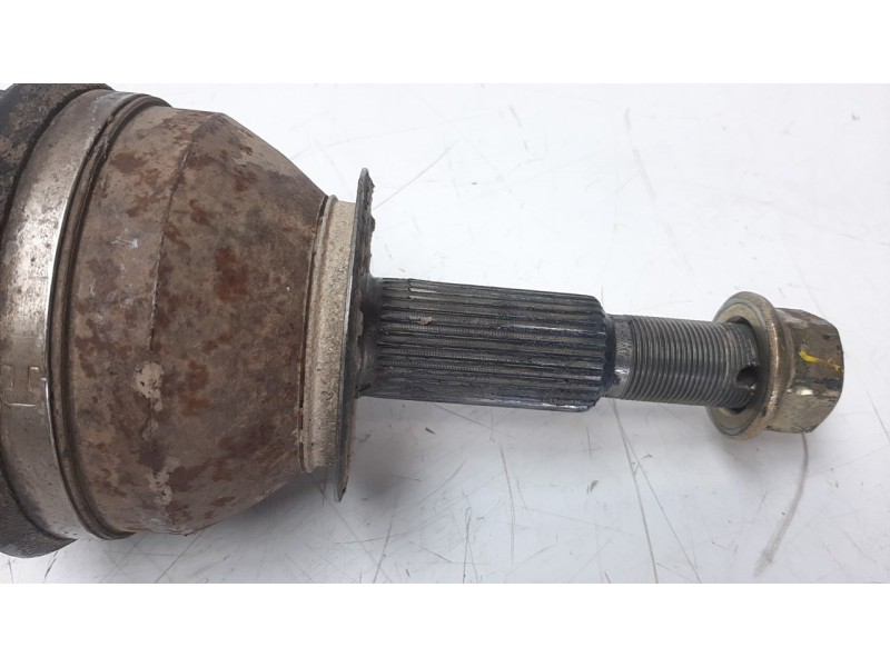 Recambio de transmision trasera izquierda para nissan pathfinder (r51) 2.5 dci diesel cat referencia OEM IAM 39600EB310 N1406 T9