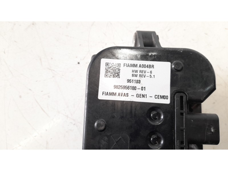 Recambio de modulo electronico para peugeot 508 hybrid 180 allure referencia OEM IAM 9825956180  