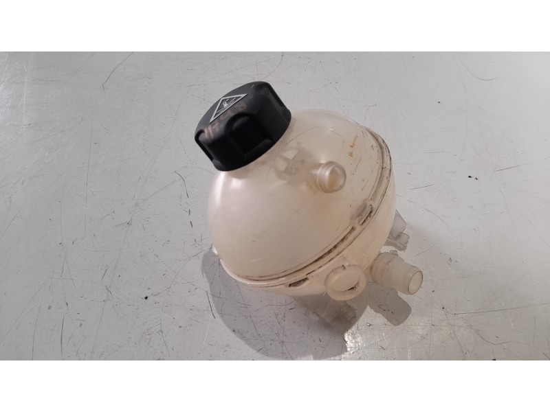 Recambio de deposito expansion para peugeot 508 hybrid 180 allure referencia OEM IAM 9678514680  