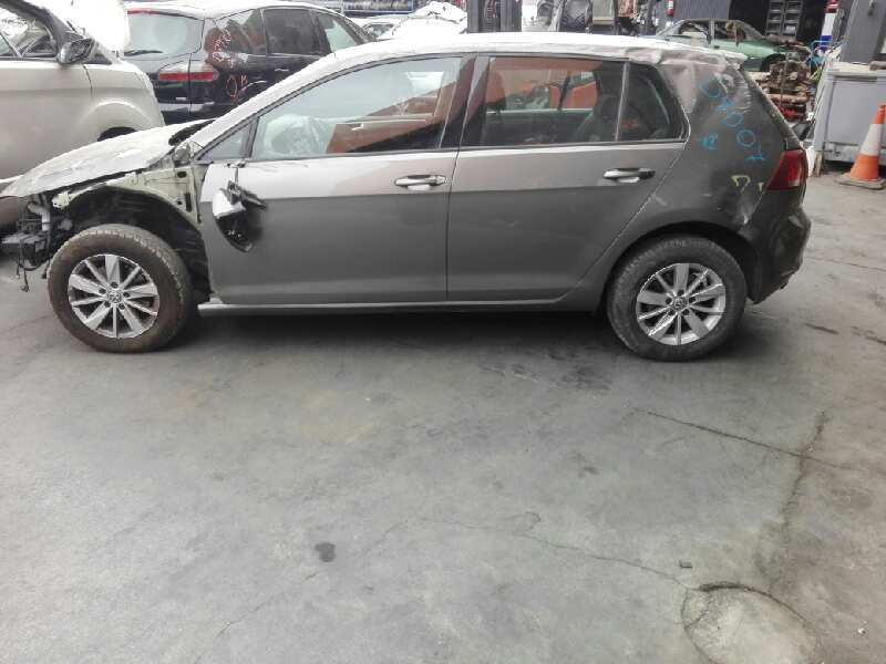 volkswagen golf vii lim. (5g1) del año 2013