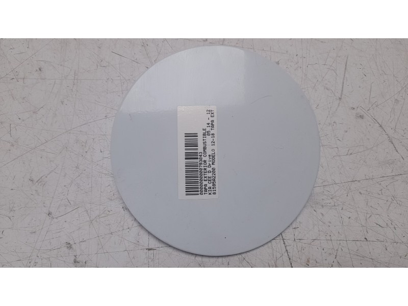 Recambio de tapa exterior combustible para kia cee´d drive referencia OEM IAM 69510A2200  