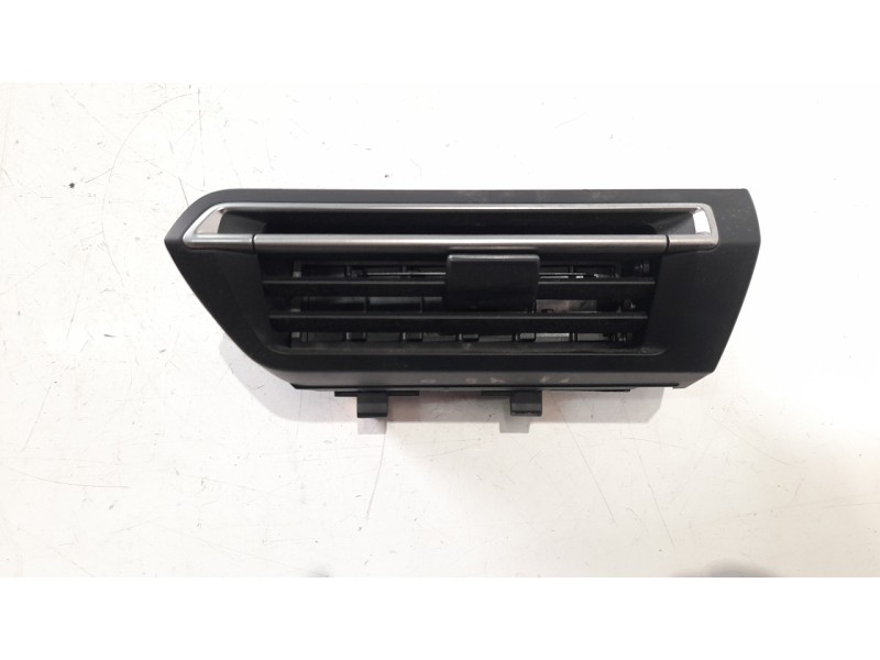 Recambio de aireador derecho para peugeot 508 hybrid 180 allure referencia OEM IAM 98328245ZD  