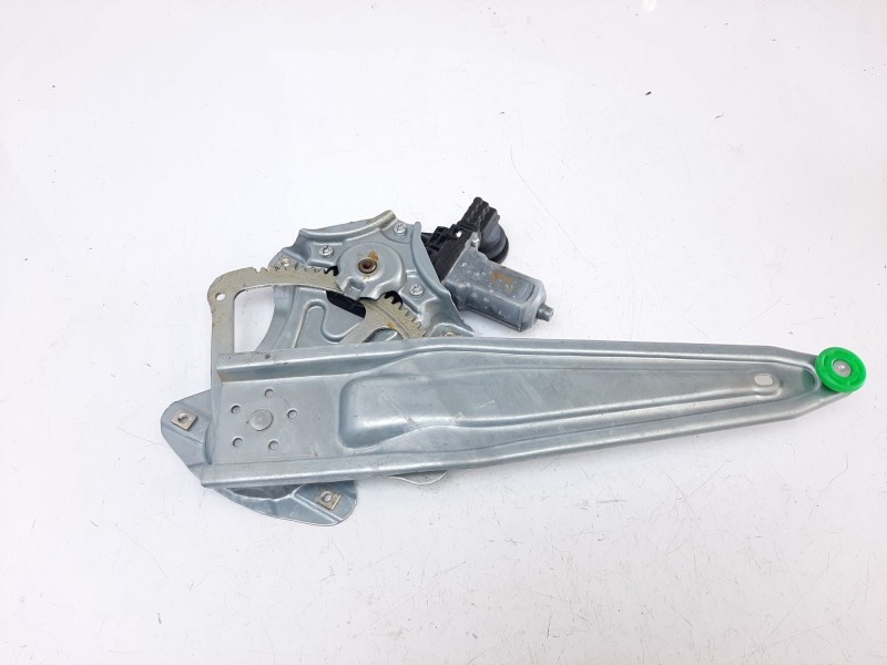 Recambio de elevalunas trasero derecho para toyota yaris hybrid feel referencia OEM IAM 857200D120 857200D120 