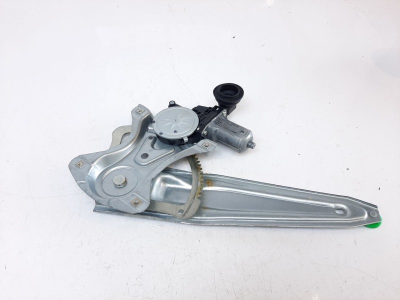 Recambio de elevalunas trasero izquierdo para toyota yaris hybrid feel referencia OEM IAM 857100D100 857100D100 