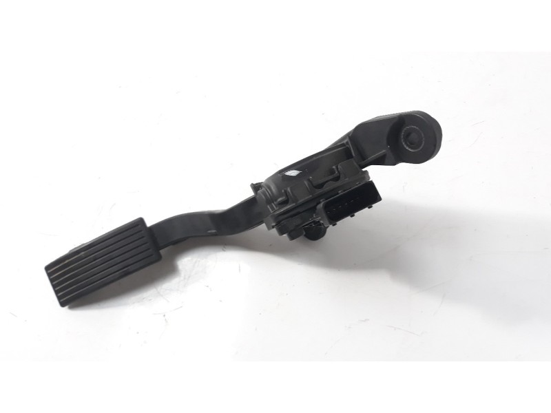 Recambio de potenciometro pedal para hyundai i20 1.2 16v cat referencia OEM IAM 327001RXXX  