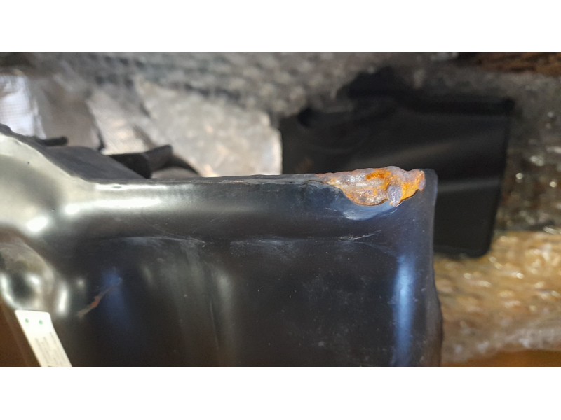 Recambio de deposito combustible para bmw f 850 gs f 850 adventure referencia OEM IAM 16118555258 855525808 