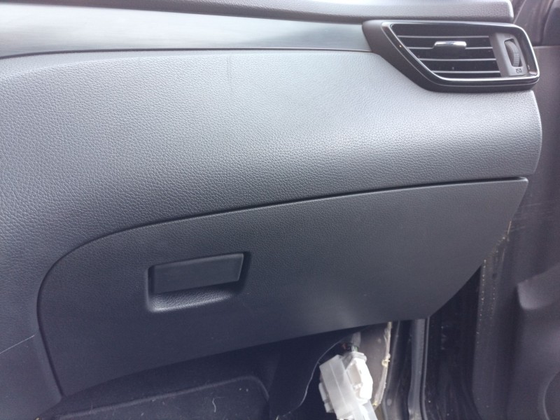 Recambio de guantera para nissan qashqai ii (j11, j11_) 1.3 dig-t referencia OEM IAM   