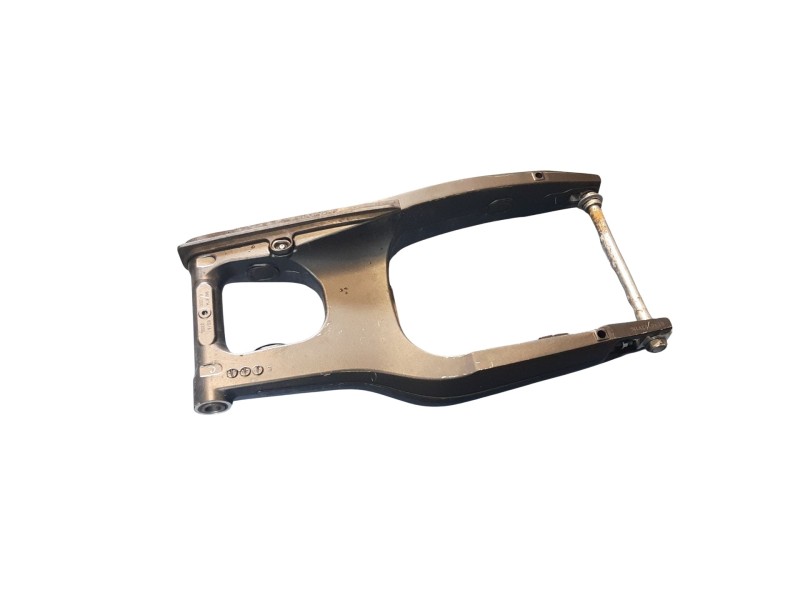 Recambio de basculante para honda cb 650r cb 650r referencia OEM IAM 52200MKND51  