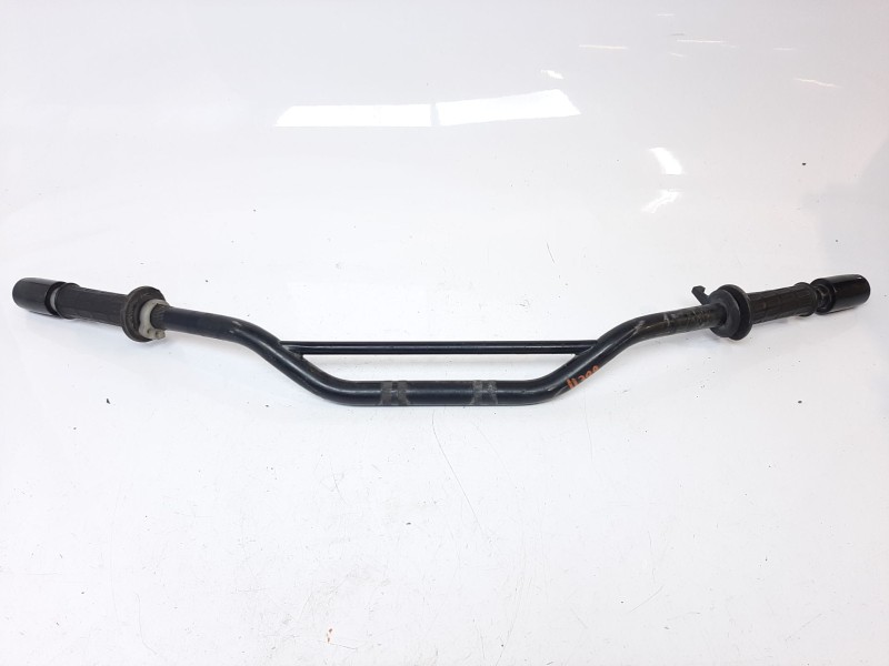 Recambio de manillar para aprilia pegaso 125 / 600 / 650 pegaso 650 referencia OEM IAM AP8118605 AP8118605 
