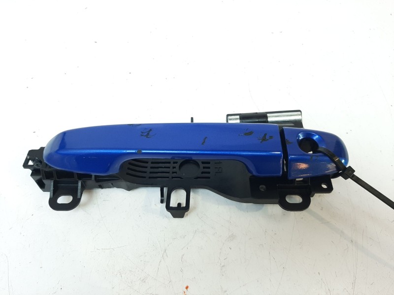 Recambio de maneta exterior delantera izquierda para toyota yaris hybrid feel referencia OEM IAM 692020D070 692020D070 