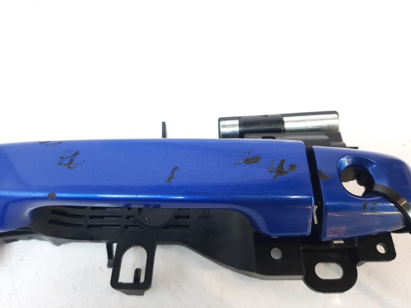 Recambio de maneta exterior delantera izquierda para toyota yaris hybrid feel referencia OEM IAM 692020D070 692020D070 