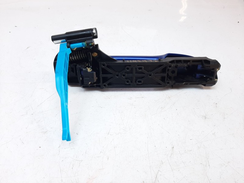 Recambio de maneta exterior trasera izquierda para toyota yaris hybrid feel referencia OEM IAM 692110D904 692110D904 