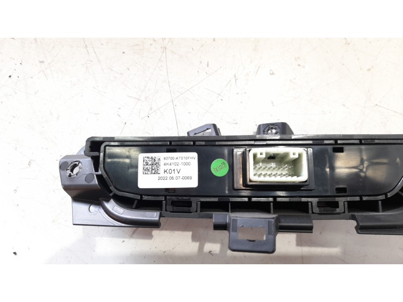Recambio de mando multifuncion para kia niro (sg2) hybrid concept referencia OEM IAM 93700AT010FHV  