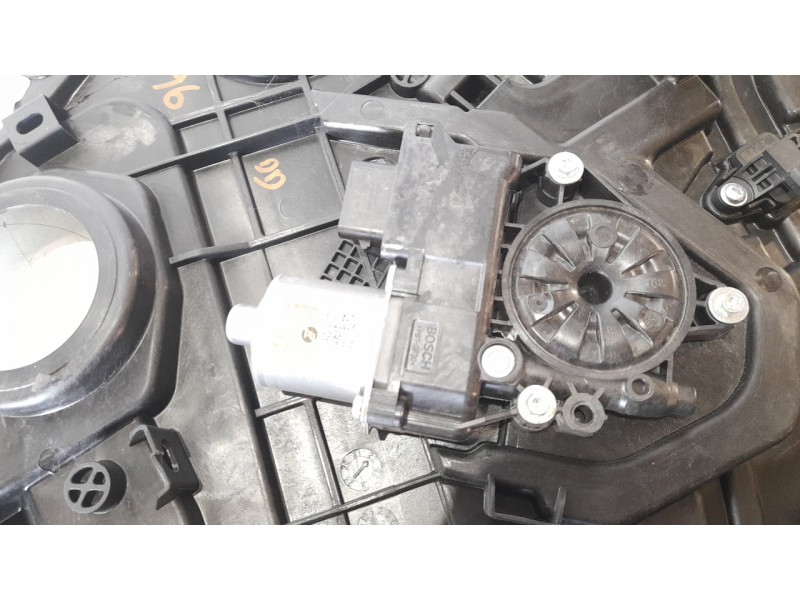Recambio de elevalunas delantero derecho para kia niro (sg2) hybrid concept referencia OEM IAM 82480AT060  