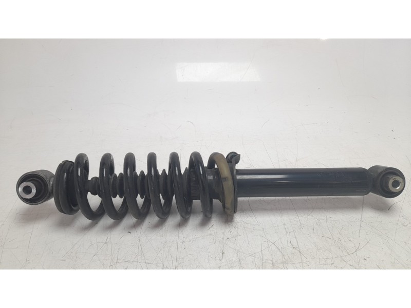 Recambio de amortiguador trasero derecho para peugeot 508 hybrid 180 allure referencia OEM IAM 9835961880  