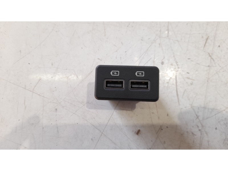 Recambio de modulo electronico para peugeot 508 hybrid 180 allure referencia OEM IAM 9827093777  