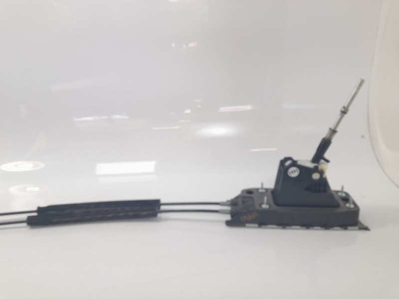 Recambio de palanca cambio para volkswagen passat variant (cb5) 2.0 tdi referencia OEM IAM 3Q0711049AB  