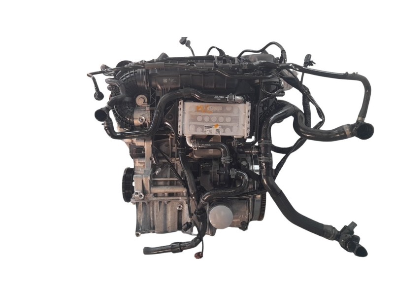Recambio de motor completo para audi a3 sportback (8vf) referencia OEM IAM DPC  