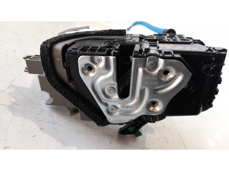 Recambio de cerradura puerta delantera izquierda para kia xceed drive referencia OEM IAM 81310J7010  