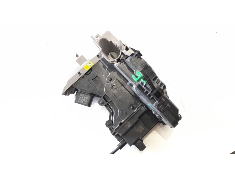 Recambio de cerradura puerta delantera izquierda para kia xceed drive referencia OEM IAM 81310J7010  