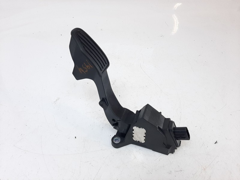 Recambio de potenciometro pedal para toyota yaris hybrid feel referencia OEM IAM 781100D110 781100D110 