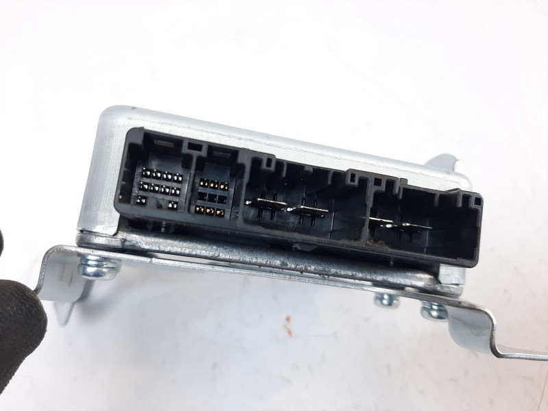 Recambio de modulo electronico para toyota yaris hybrid feel referencia OEM IAM 896500D373 896500D373 