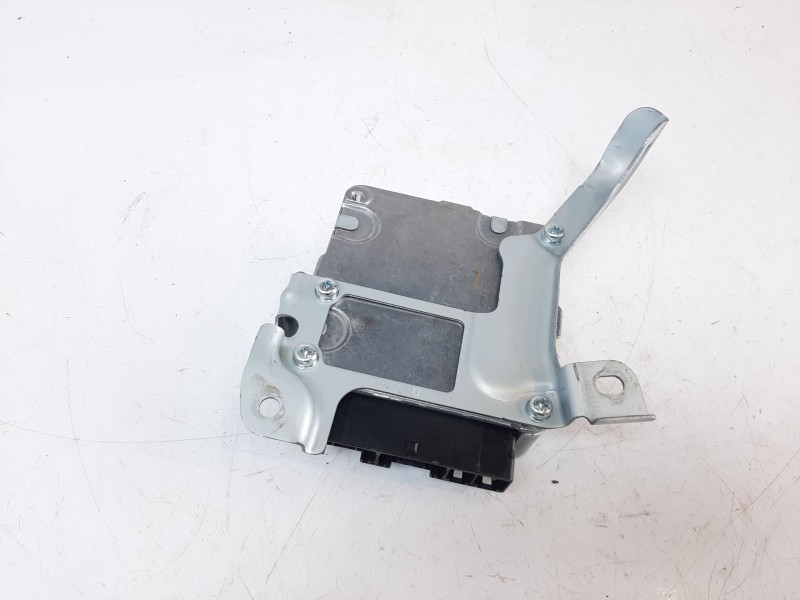 Recambio de modulo electronico para toyota yaris hybrid feel referencia OEM IAM 896500D373 896500D373 