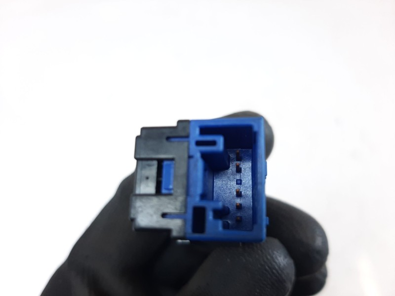 Recambio de interruptor para toyota yaris hybrid feel referencia OEM IAM M71047 M71047 