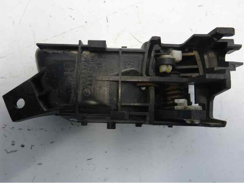 Recambio de maneta interior delantera izquierda para mitsubishi montero pinin (h60/h70) 1.8 cat referencia OEM IAM   
