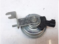 Recambio de claxon para jaguar e-pace 2.0 diesel cat referencia OEM IAM BJ3213832CB BJ3213832CB  2