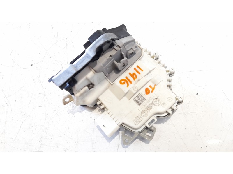 Recambio de cerradura puerta trasera derecha para audi a3 sportback (8vf) referencia OEM IAM 8K0839016H  