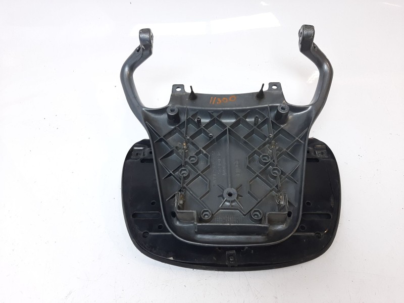Recambio de portaequipajes para aprilia pegaso 125 / 600 / 650 pegaso 650 referencia OEM IAM AP8790188 AP8790188 