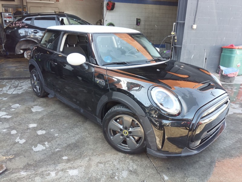 mini mini (f56) del año 2023