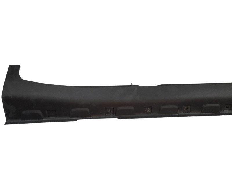 Recambio de estribos laterales para mg zs comfort referencia OEM IAM 10252401  