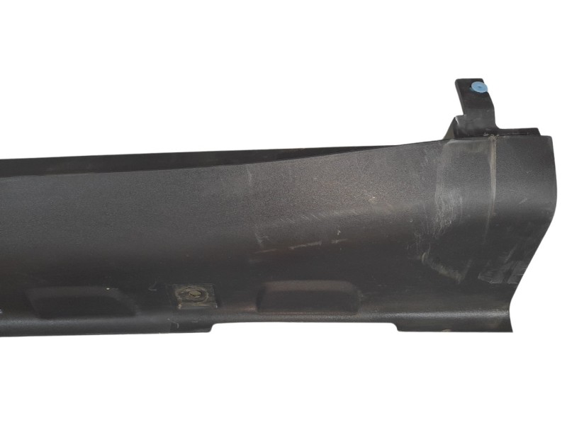 Recambio de estribos laterales para mg zs comfort referencia OEM IAM 10252401  