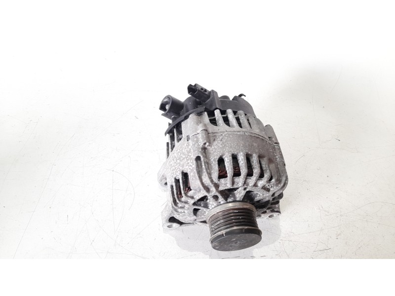 Recambio de alternador para peugeot 2008 (p1) allure pack referencia OEM IAM 9835688980 ALF070A51 