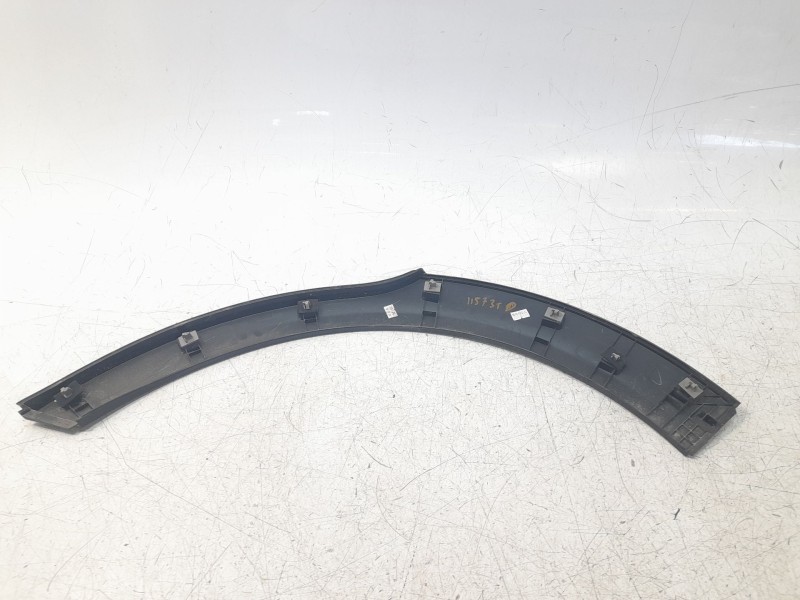 Recambio de aletin trasero derecho para kia stonic (ybcuv) 1.2 cat referencia OEM IAM 87744H8400  