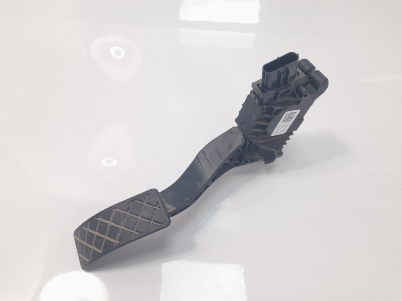 Recambio de potenciometro pedal para volkswagen passat variant (cb5) 2.0 tdi referencia OEM IAM 5Q1723503K  