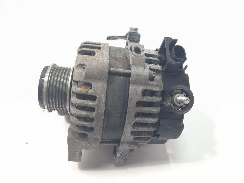 Recambio de alternador para kia stonic (ybcuv) concept referencia OEM IAM 3730007500 ALF150124DP 