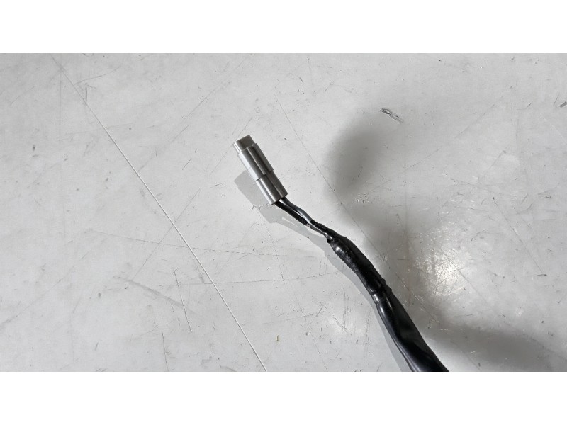 Recambio de piloto trasero derecho para honda adv 350 referencia OEM IAM 33450MKTD01  