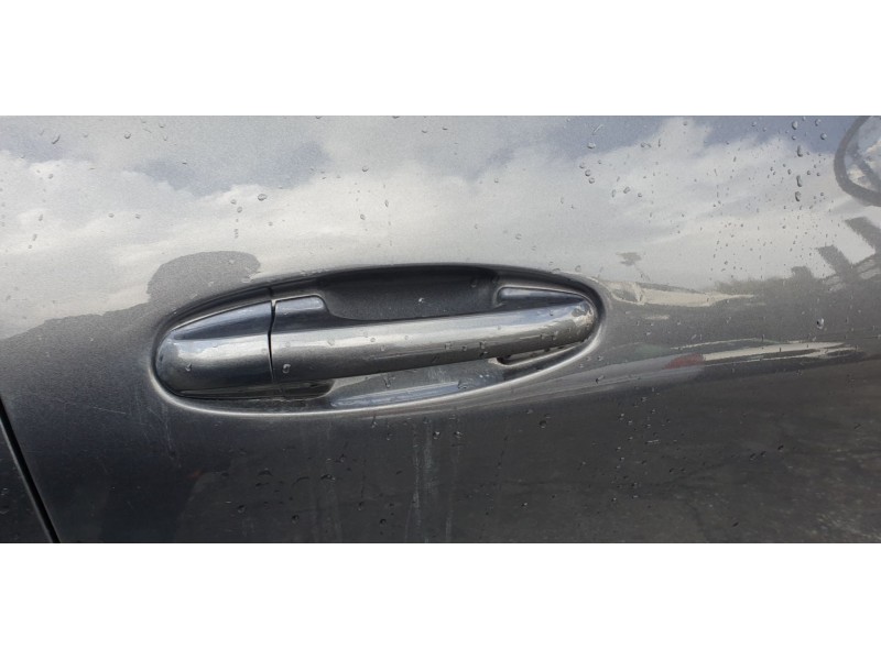 Recambio de maneta exterior delantera derecha para ford puma hybrid titanium design referencia OEM IAM 2126416  